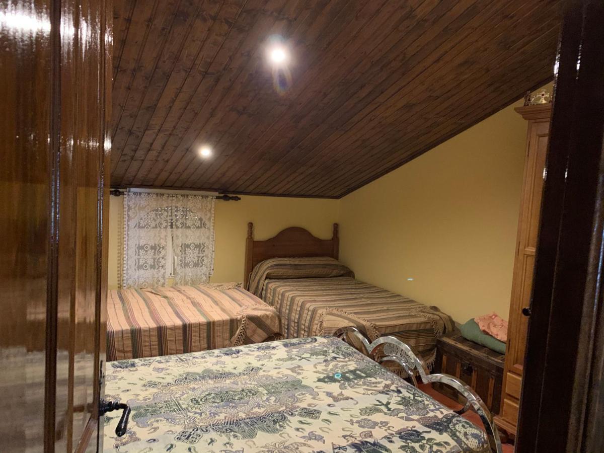 Monte Rosado Viviendas Vacacionales La Peza Экстерьер фото