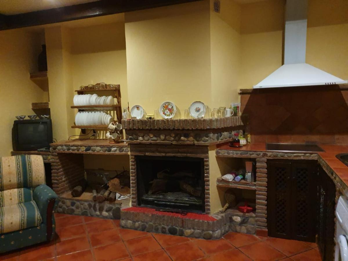Monte Rosado Viviendas Vacacionales La Peza Экстерьер фото