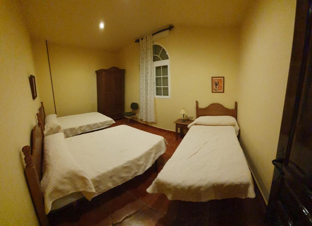Monte Rosado Viviendas Vacacionales La Peza Экстерьер фото